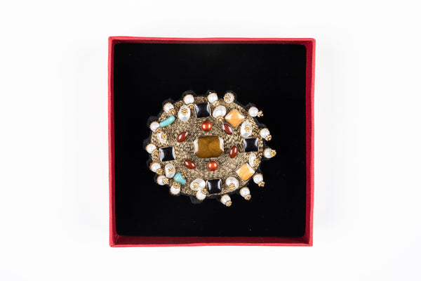 YOURTE Brooch with Stones